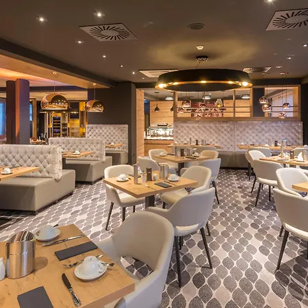 Munich By Ihg 4*
