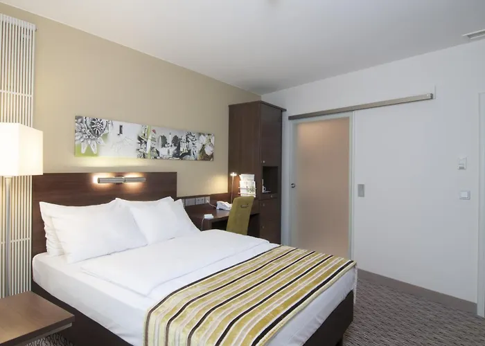 ホテル Munich By Ihg 4*
