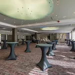 Hotel Munich By Ihg 4*