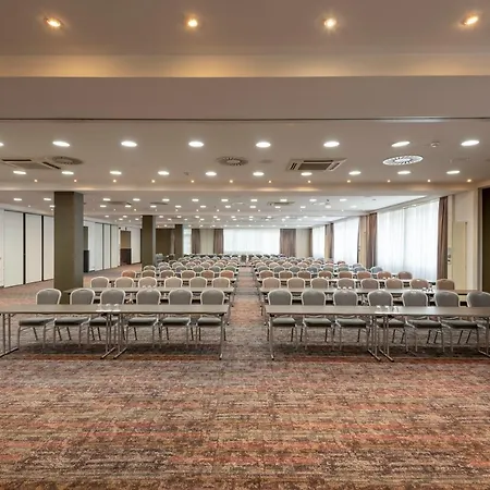 Munich By Ihg Hotel