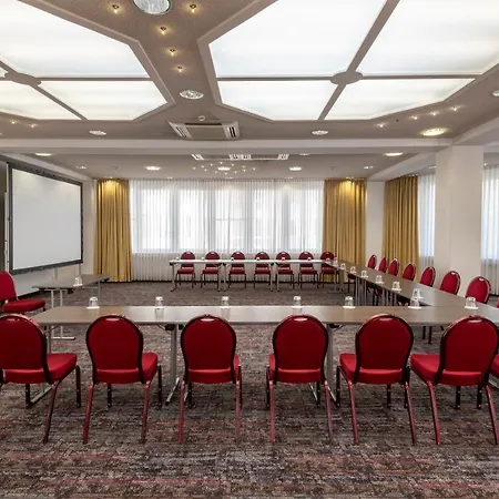 Munich By Ihg 4* Unterhaching
