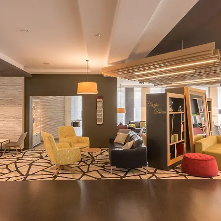Munich By Ihg ホテル 4*