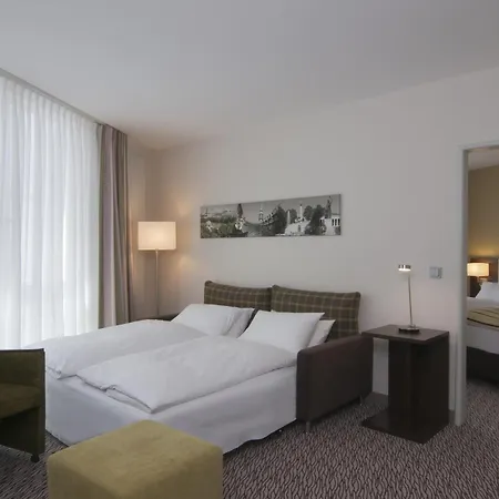 Munich By Ihg 4* ウンターハヒング
