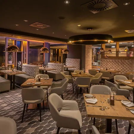 ホテル Munich By Ihg