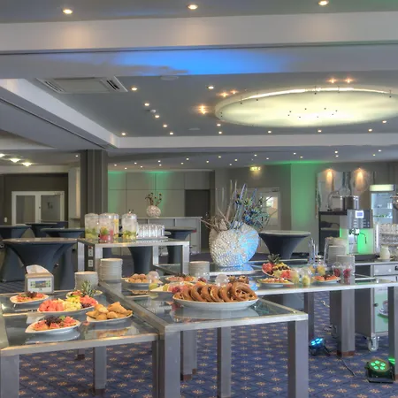 ホテル Munich By Ihg 4*