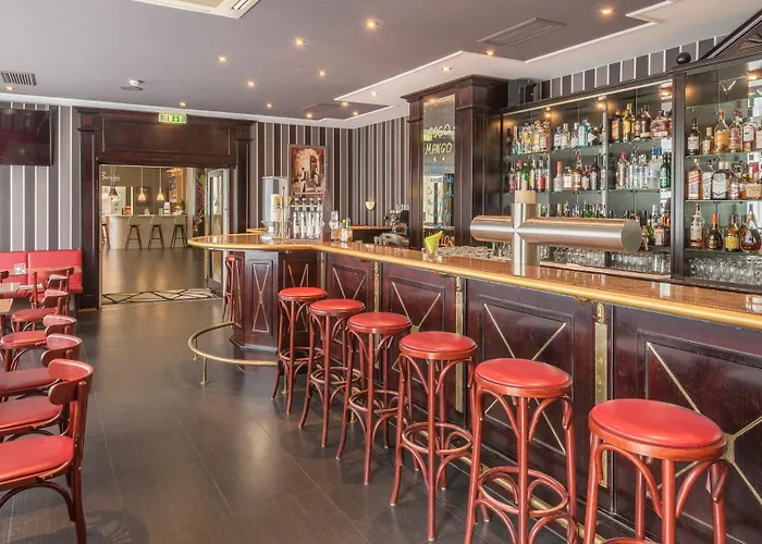 Munich By Ihg Hotel 4*