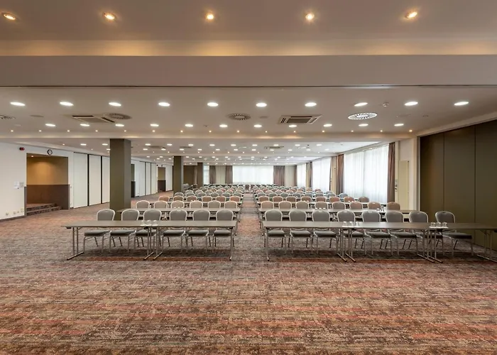 Munich By Ihg Hotel