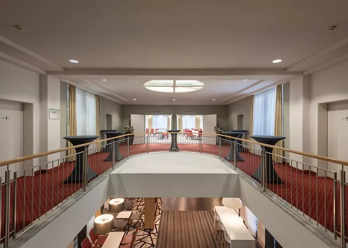 Ξενοδοχείο Munich By Ihg 4*