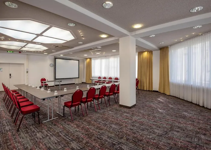Munich By Ihg Hotel